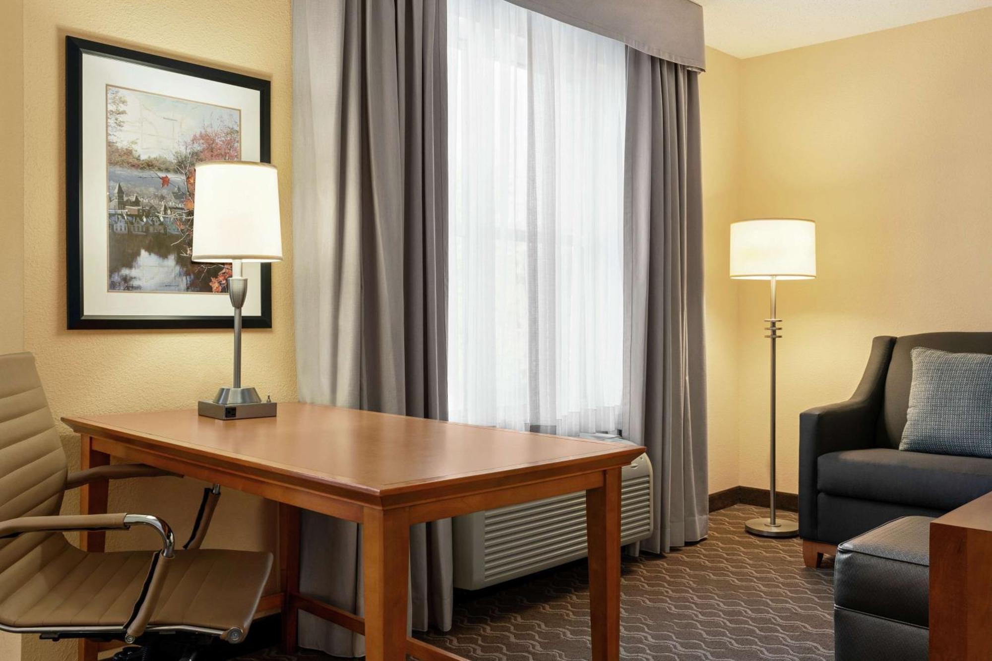 Homewood By Hilton Allentown-bethlehem Airport 3*
